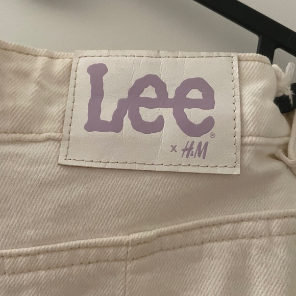 H&M x Lee collaboration wide leg jeans - Picture 4 of 7